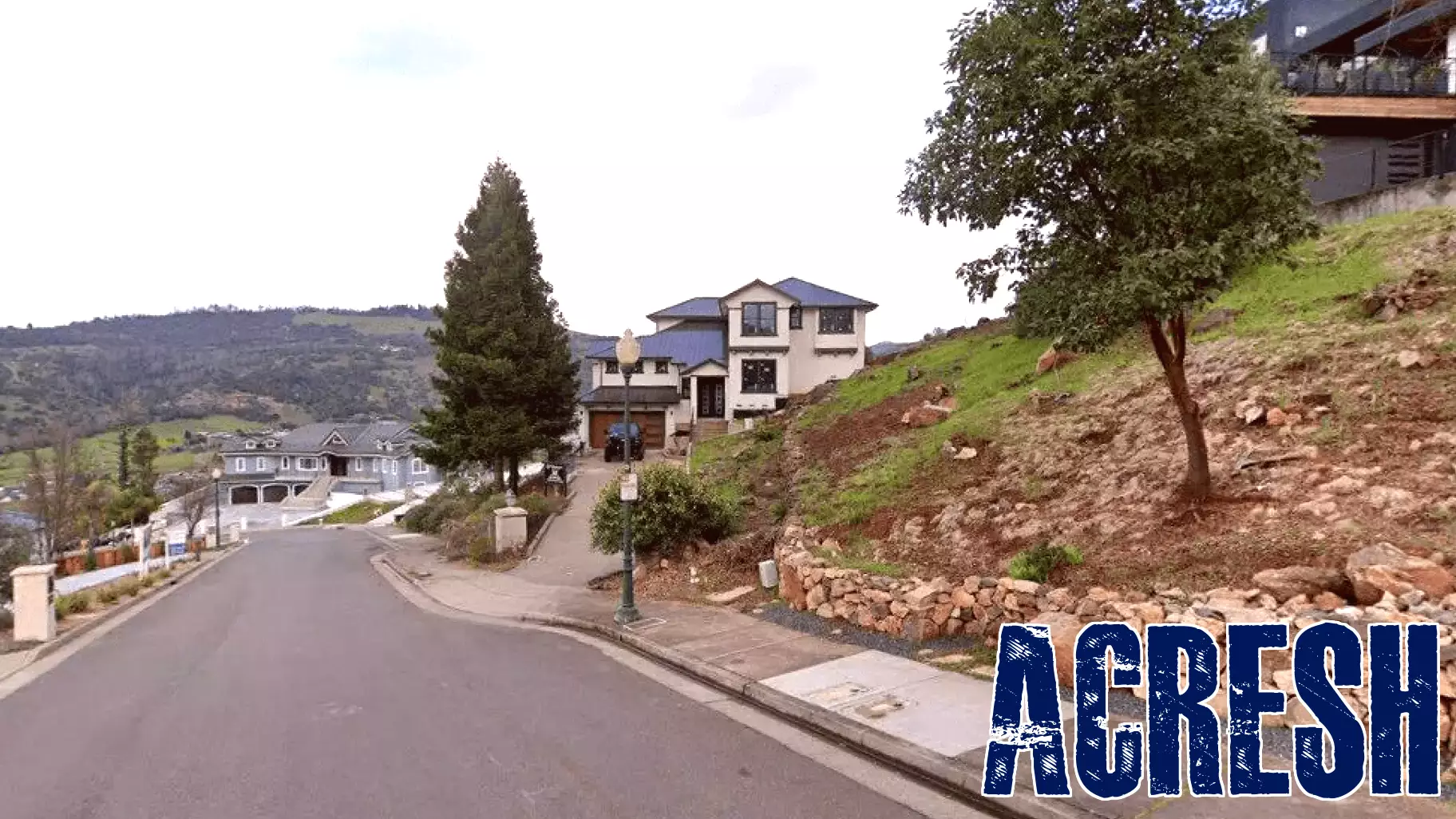 Sale closed in Santa Rosa: $1.8 million for a 4-bedroom house